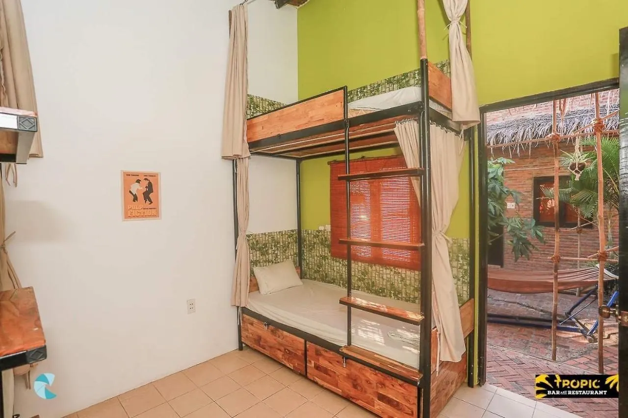 Tropic Hostel And Restaurant Phan Thiết