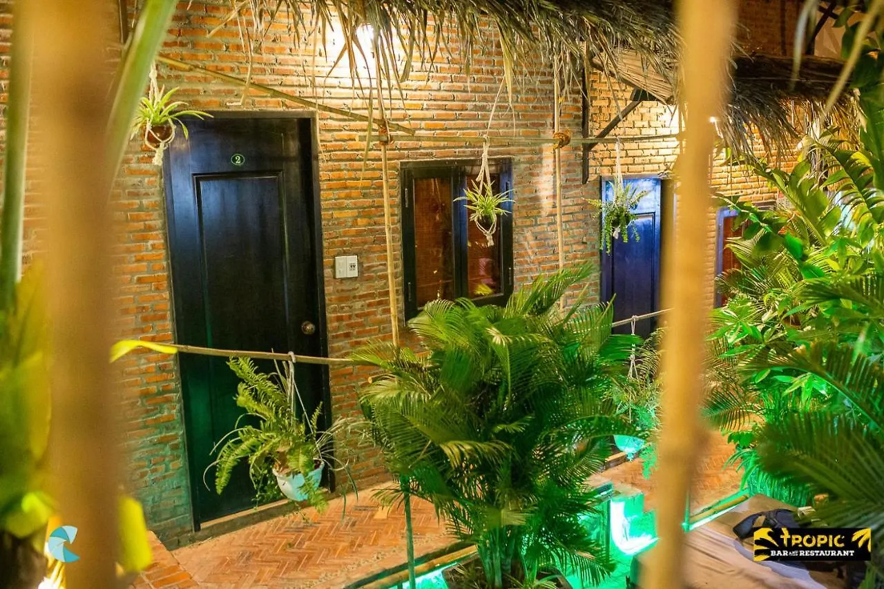 Tropic Hostel And Restaurant Phan Thiet Vietnam